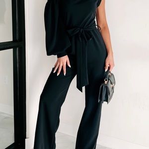 Nanamac’s size large Black jumpsuit